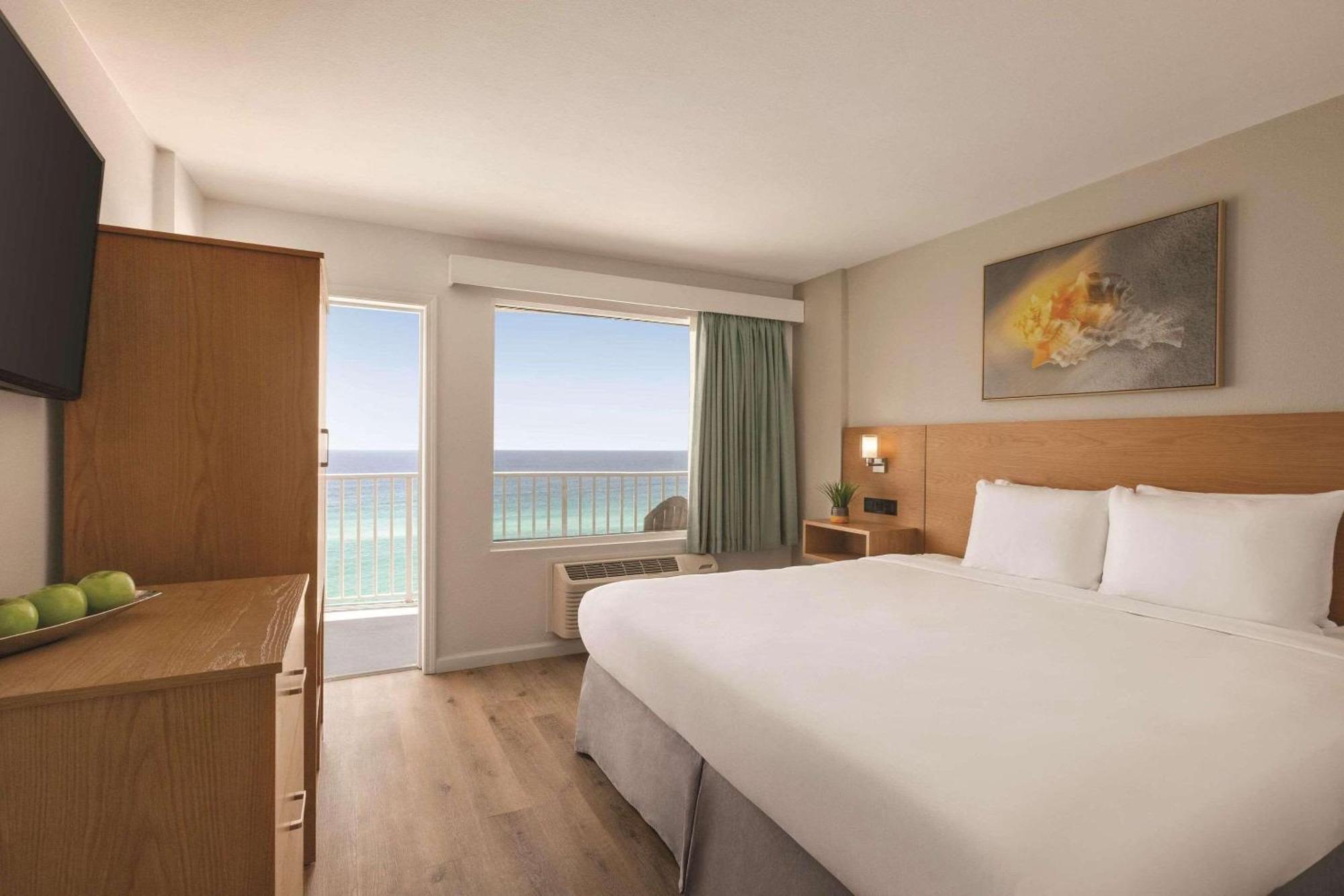 Radisson Panama City Beach - Oceanfront Buitenkant foto